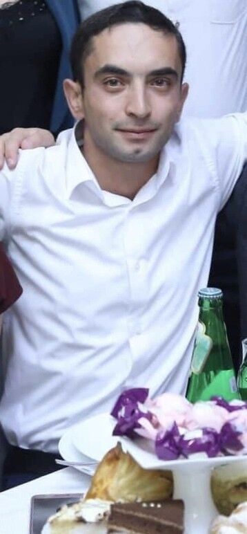  Beziers,   Hovik, 33 ,   ,   , c 