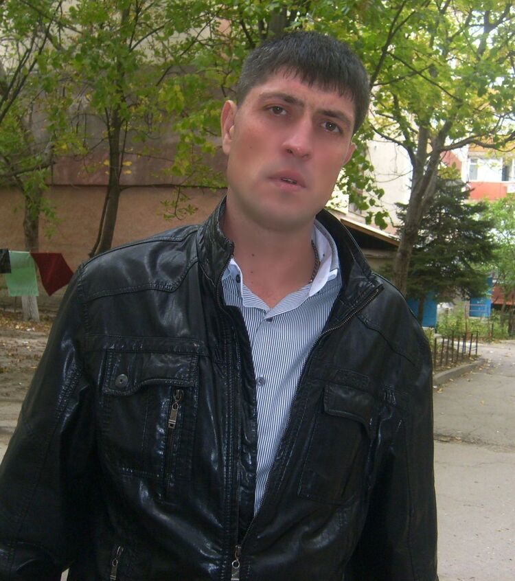  ,   Ruslan, 44 ,   