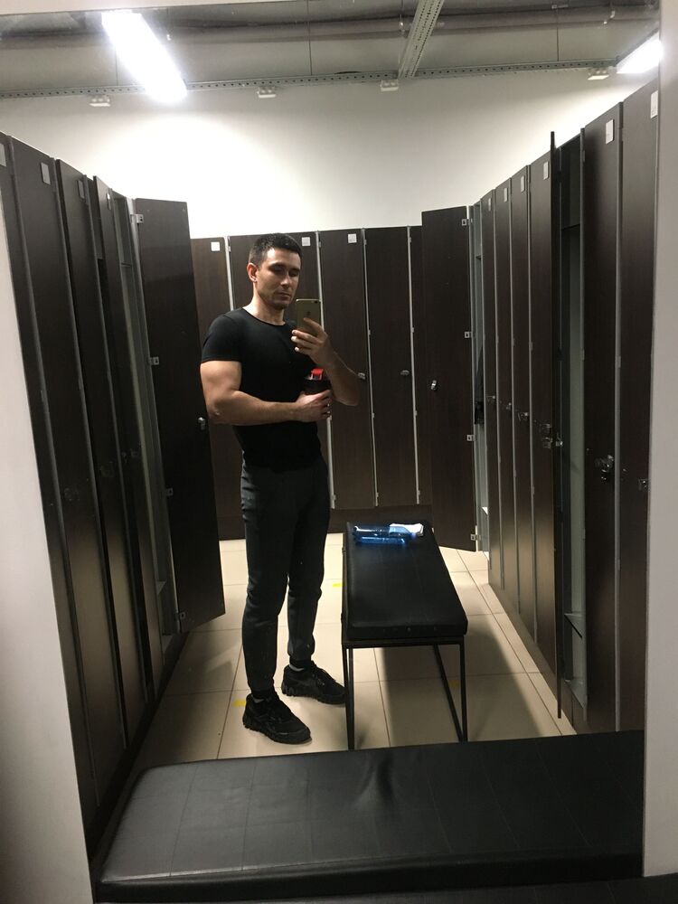  33007634  , 27 ,    --
