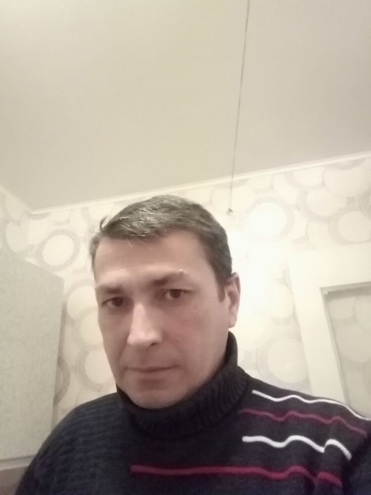  31990844  Arslan, 47 ,    