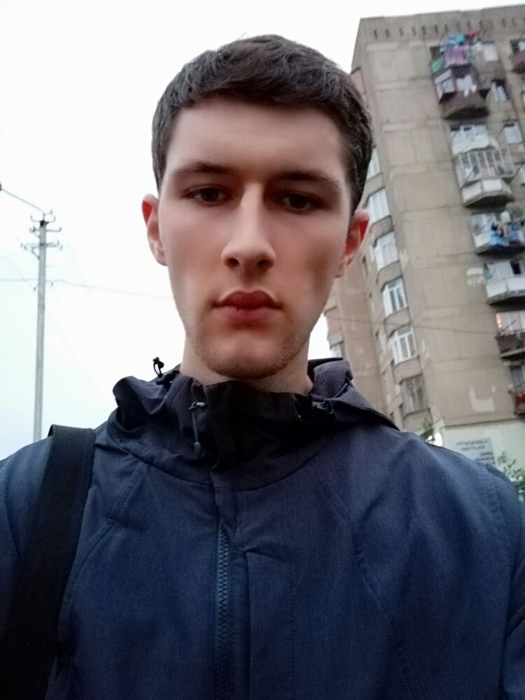  19432244  Vakho, 30 ,    