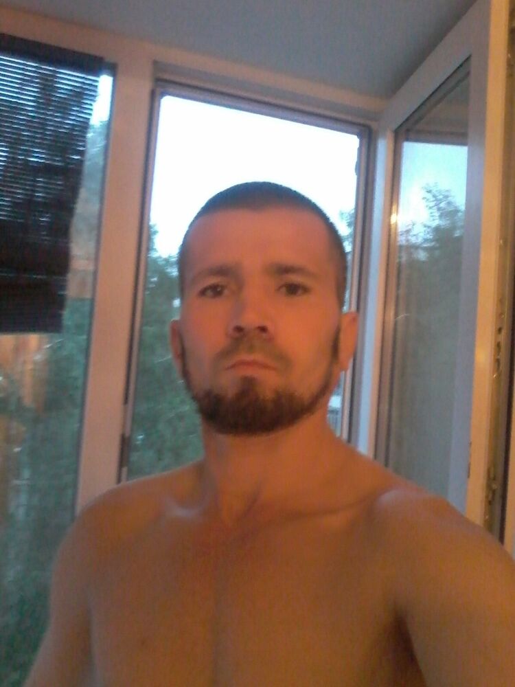  ,   Kurbon, 45 ,  