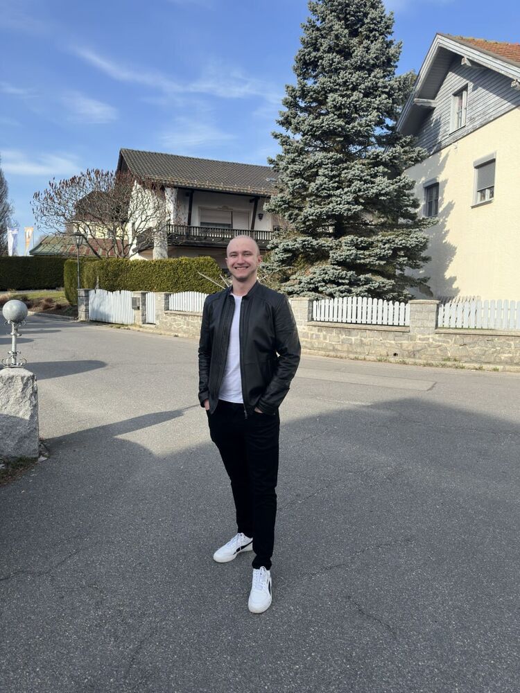 ���� 54800244 ����� Serhii, 22 ����, ���� ���������� � Regen