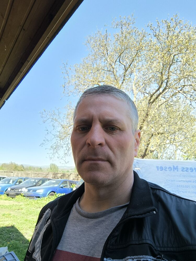  Homberg,   , 43 ,   ,   
