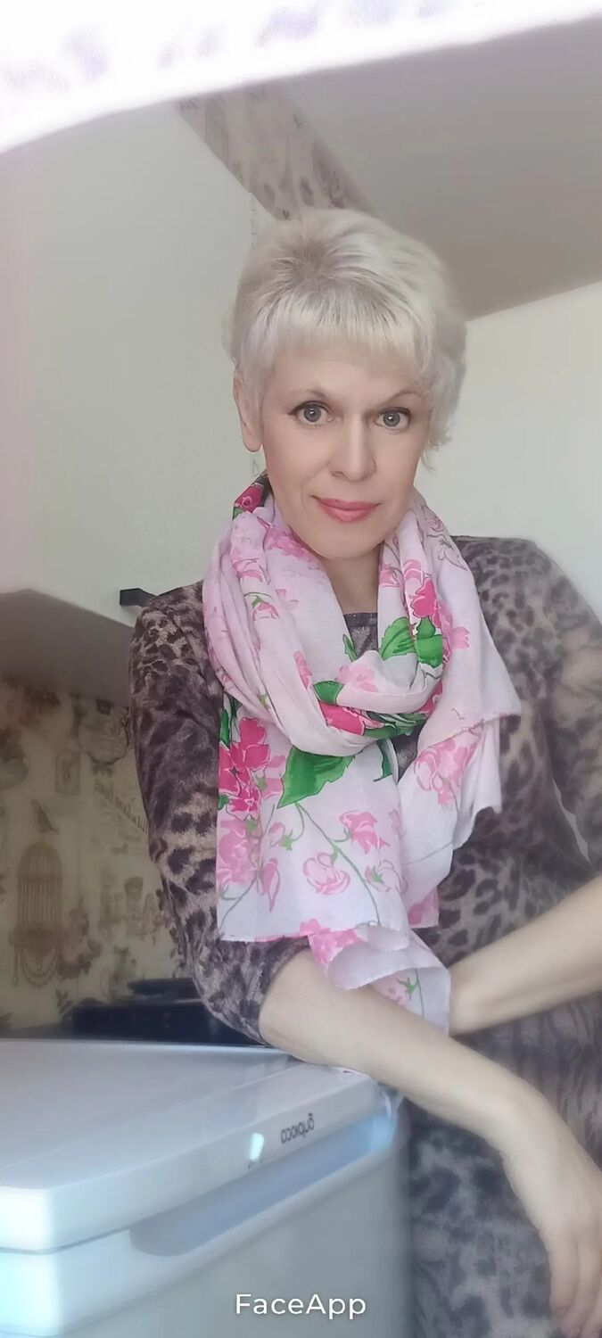  ,   Antonina, 52 ,     , c , 