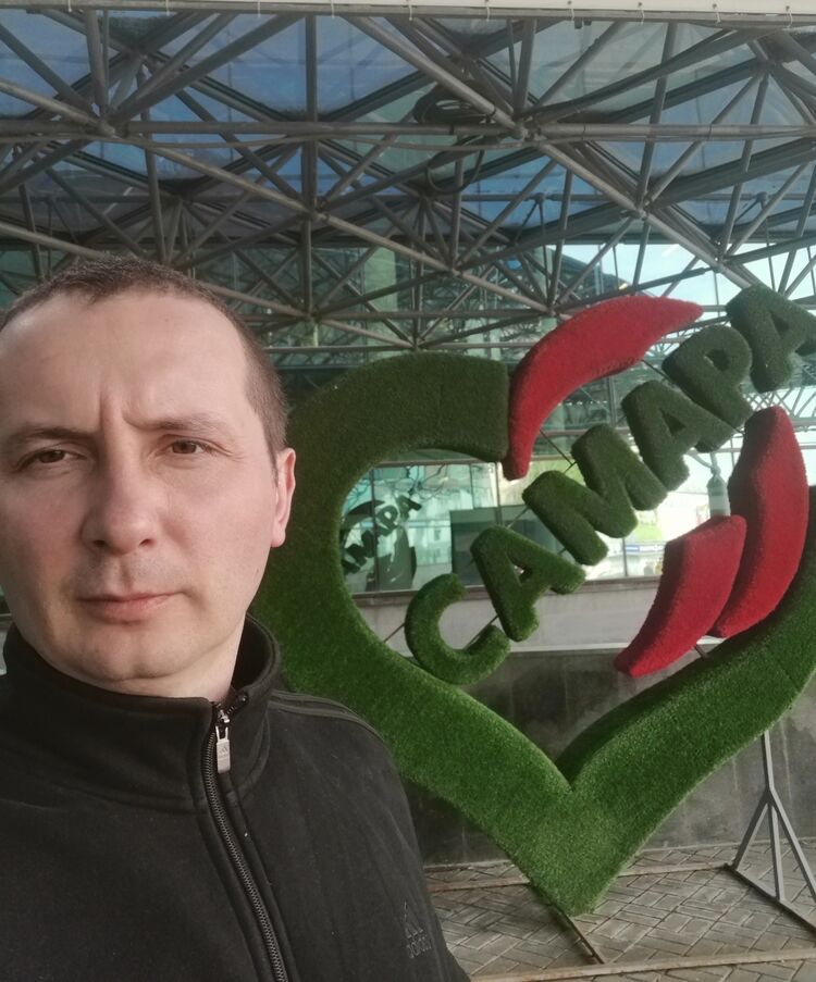  ,   Aleksey, 37 ,   ,   