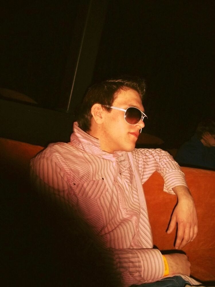 ���� 18352784 ������� �����, 32 ����, ���� ���������� � ������