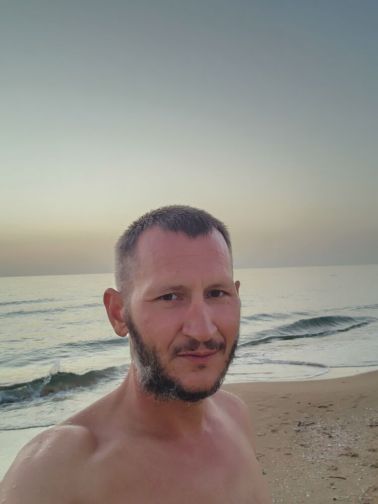  49353784  , 42 ,    