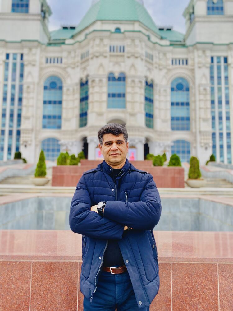  53773544  Ahad, 43 ,    