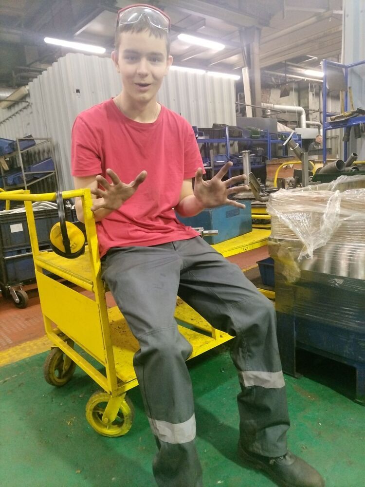  54577684  , 18 ,    -