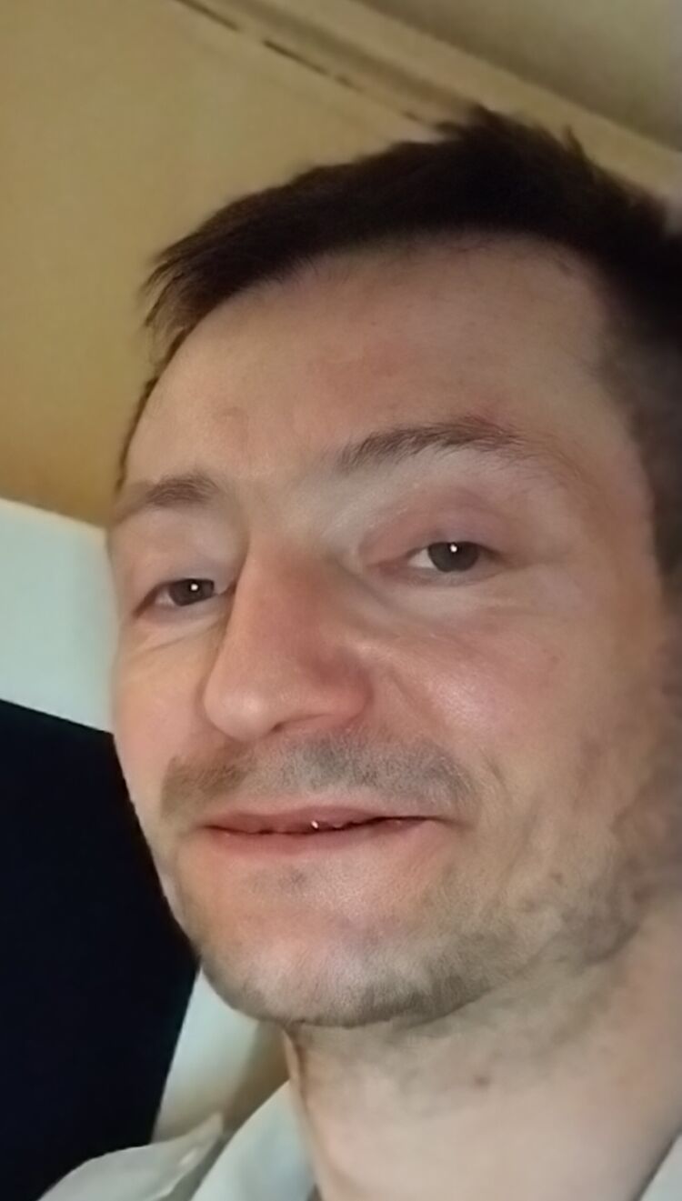  52329354  , 40 ,    