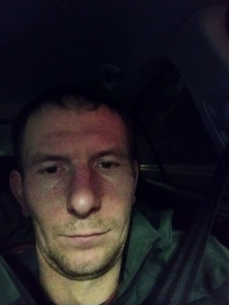  24013224  , 38 ,    