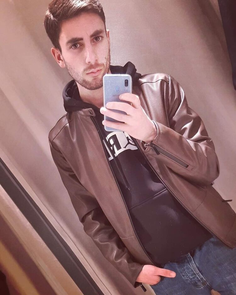  18792414  Giorgi, 25 ,    