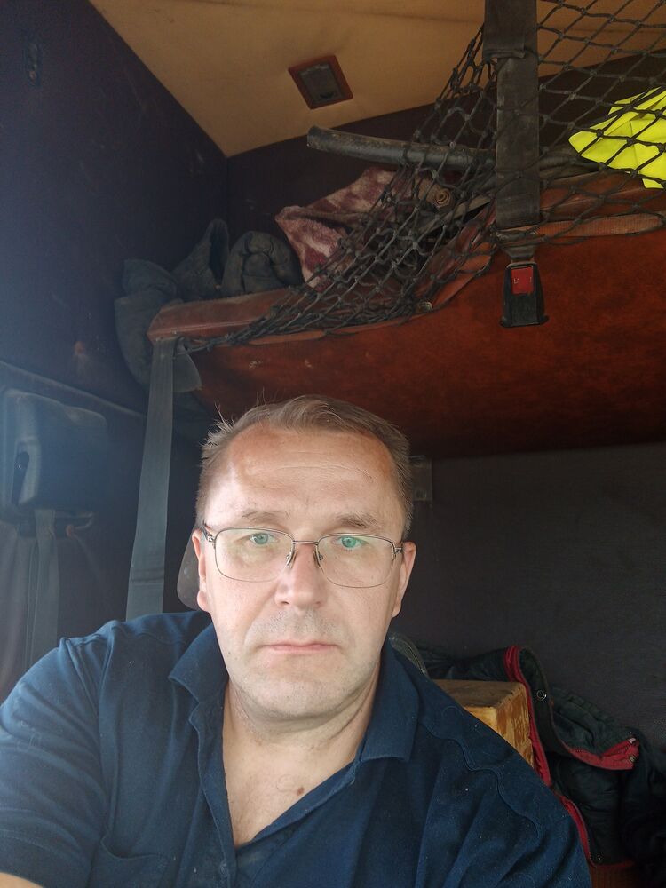  24178614  , 49 ,    