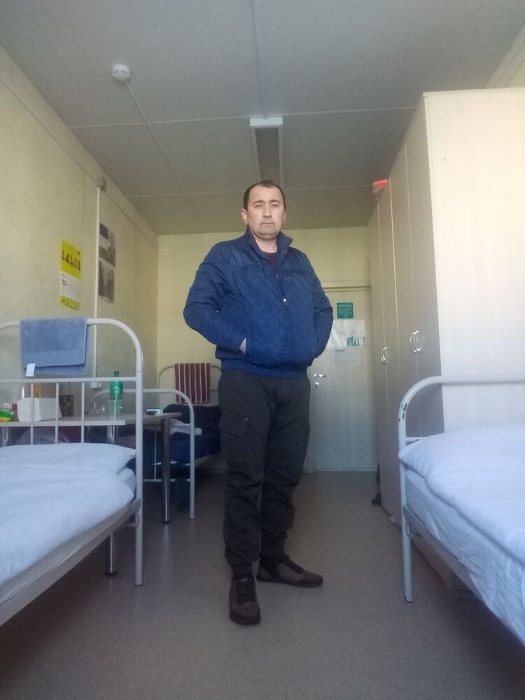  15994374  Xamidbek, 47 ,    