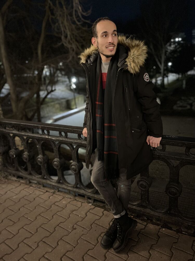  --,   Moody, 25 ,   ,   