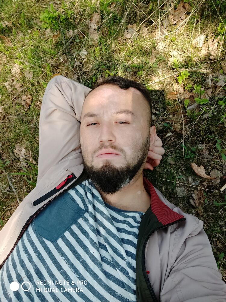  22916944  Aziz, 31 ,    Norsborg