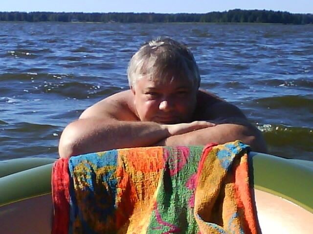  ,   Sergio, 52 ,   