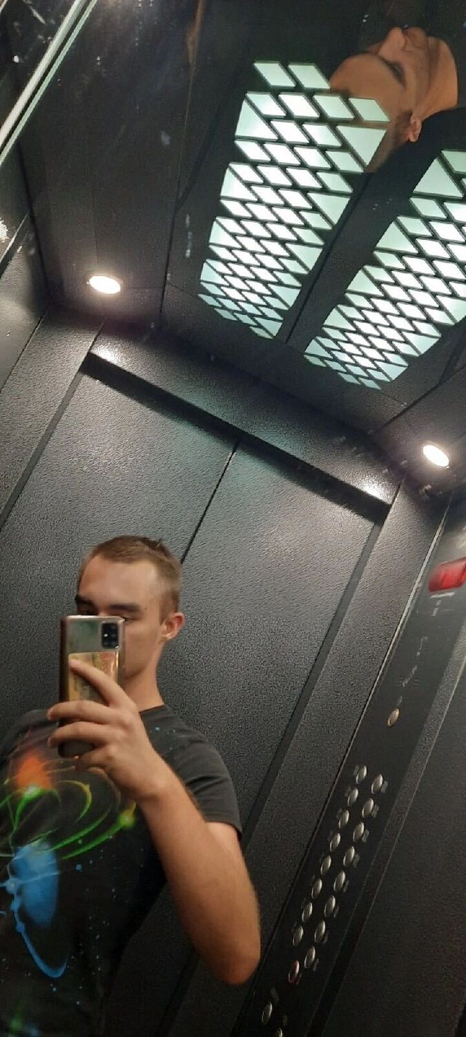 30742494  , 23 ,    