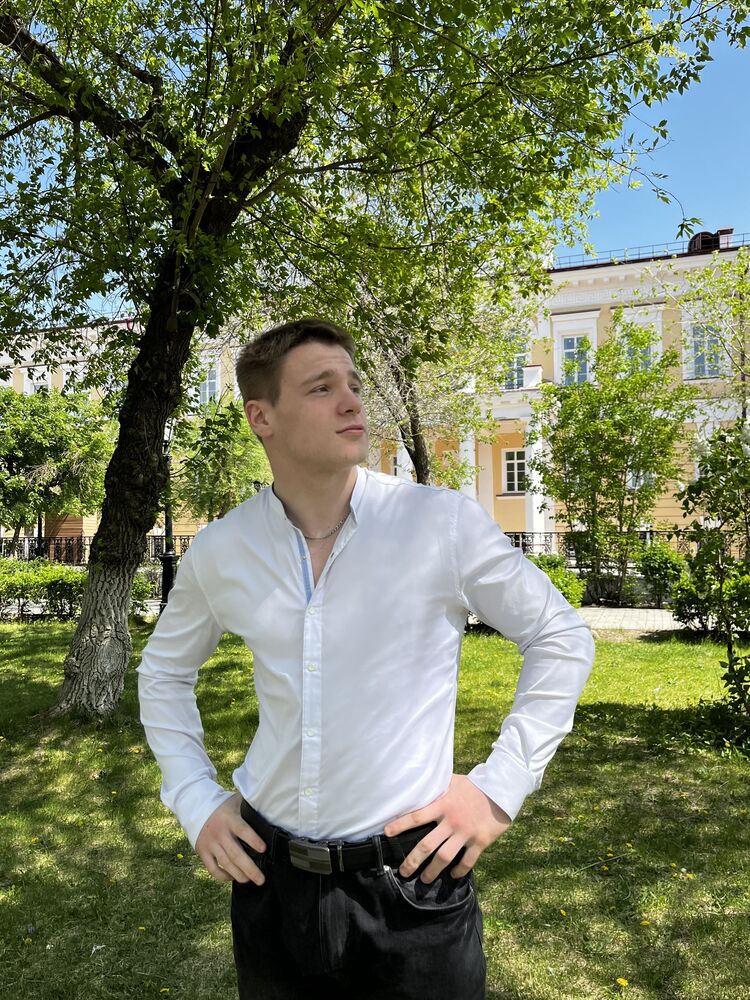  34858404  Rus, 22 ,    