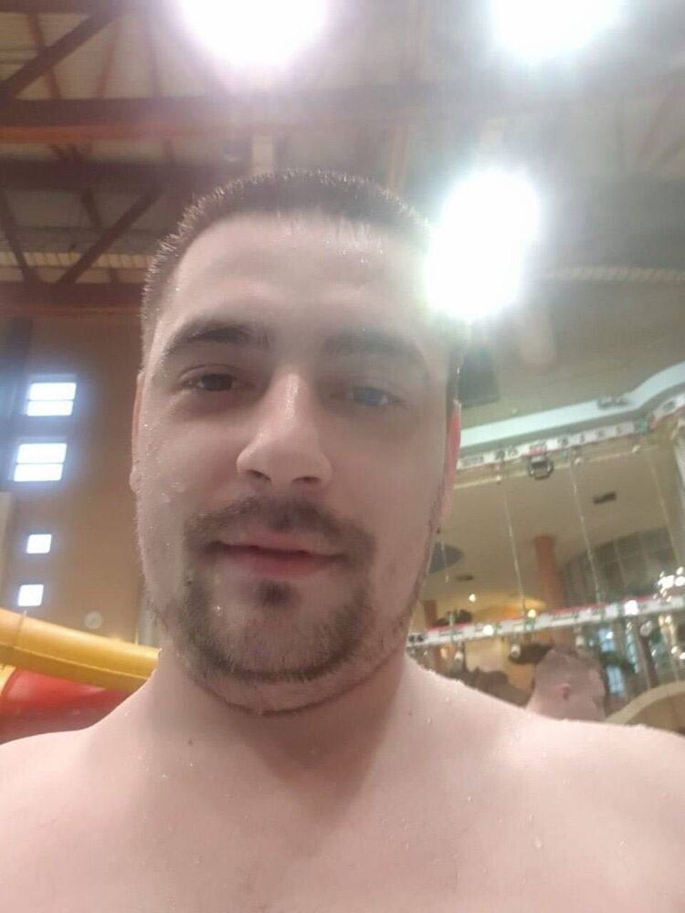  40154074  , 34 ,    