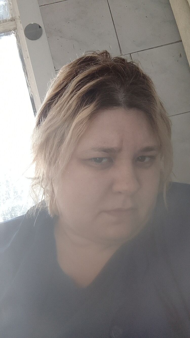  49312774  , 34 ,    