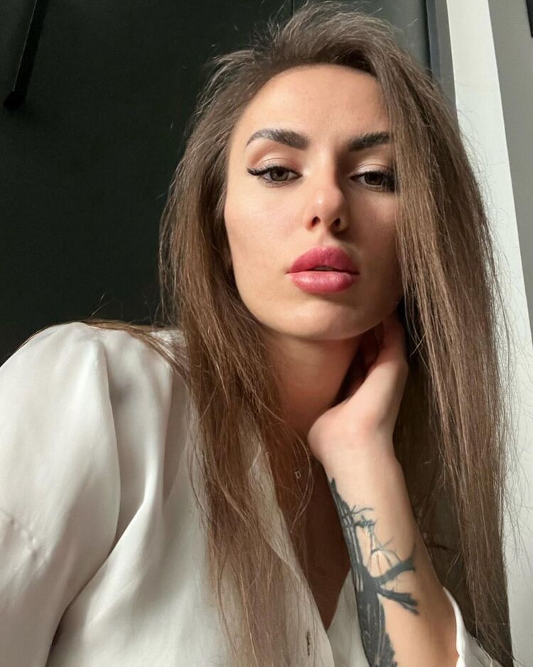  ,   Alina, 29 ,   ,   