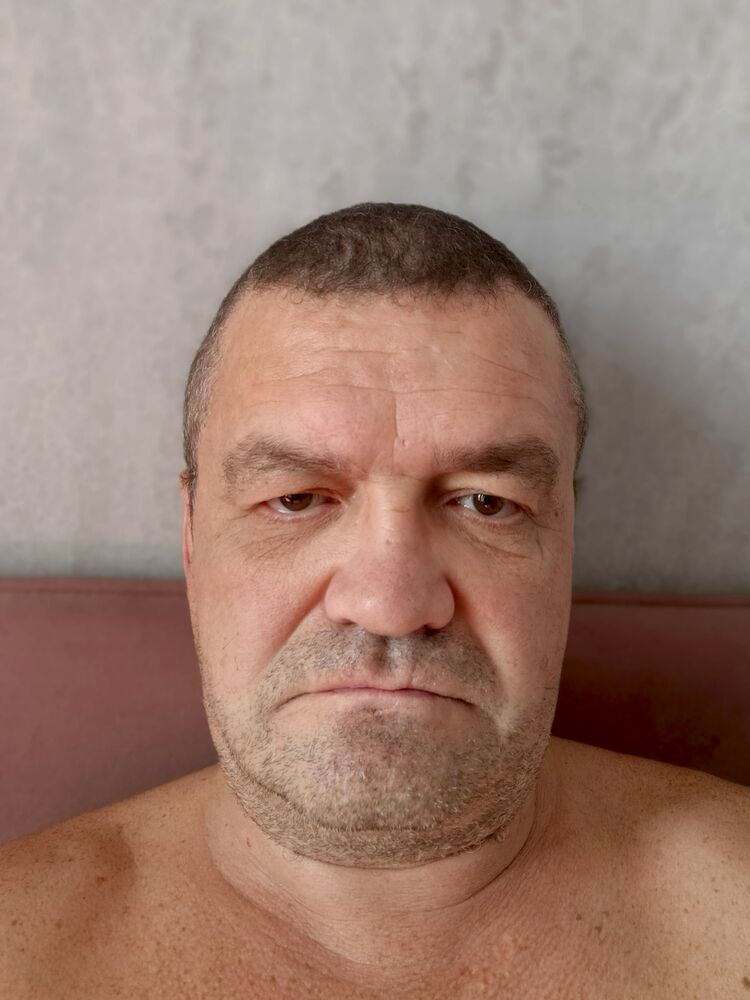  52905124  , 42 ,    