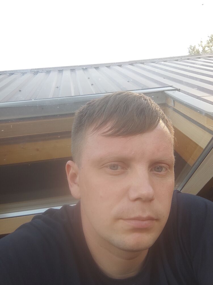  28823624  , 35 ,    