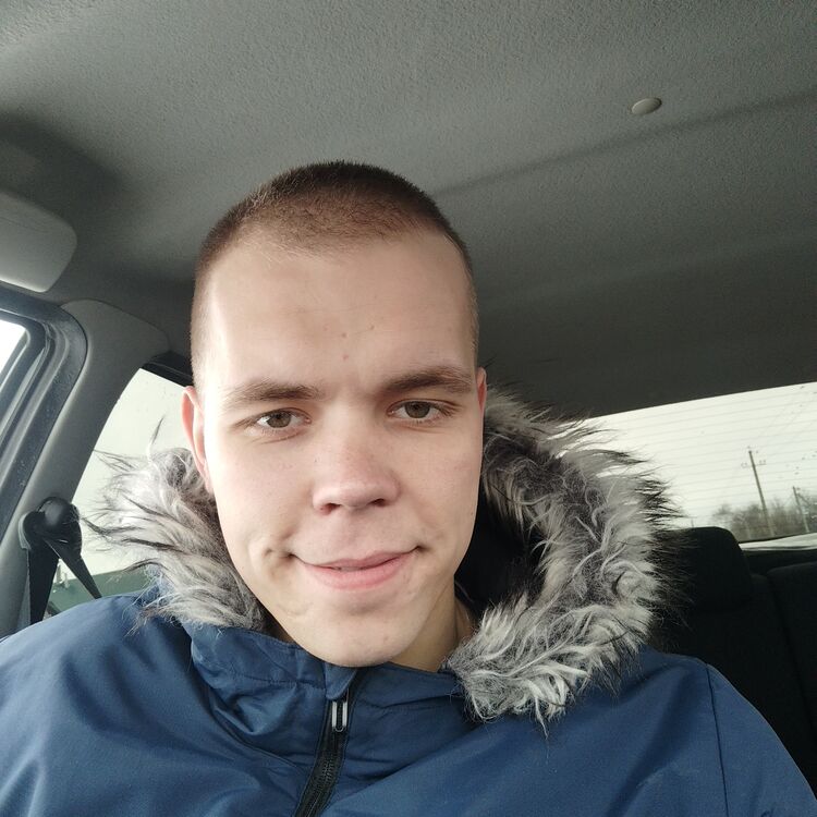  33672824  , 28 ,    