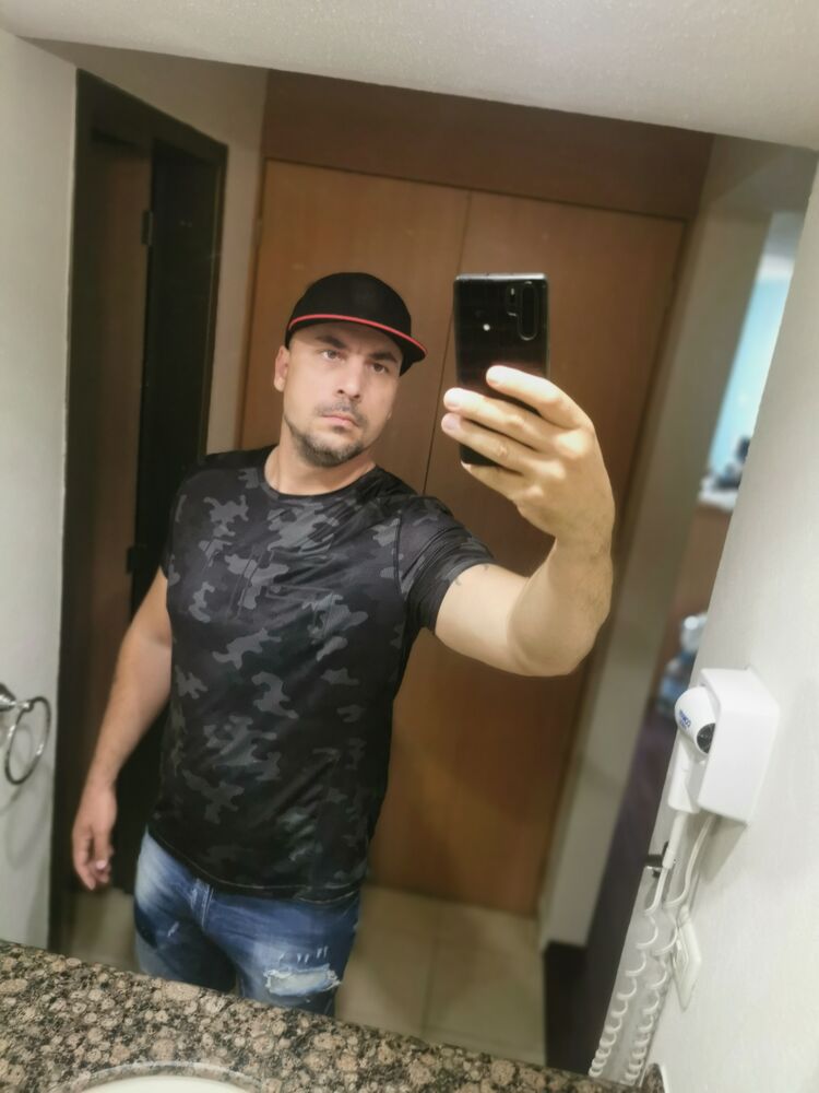  30515884  Paul, 39 ,    Everett