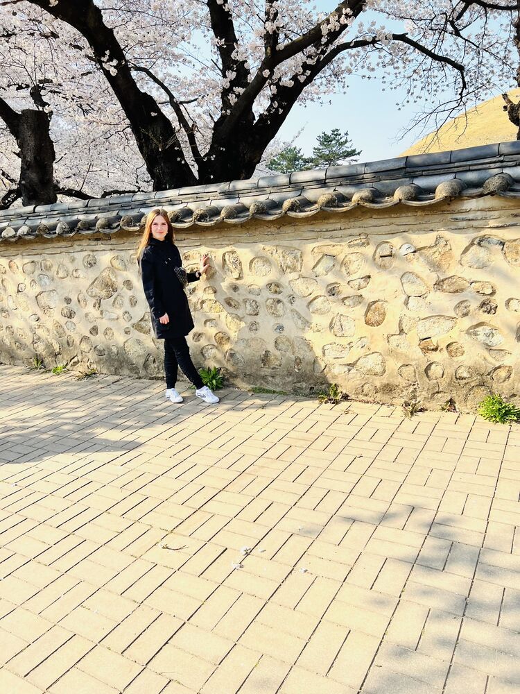  Kyongju,   , 35 ,   ,   , c 