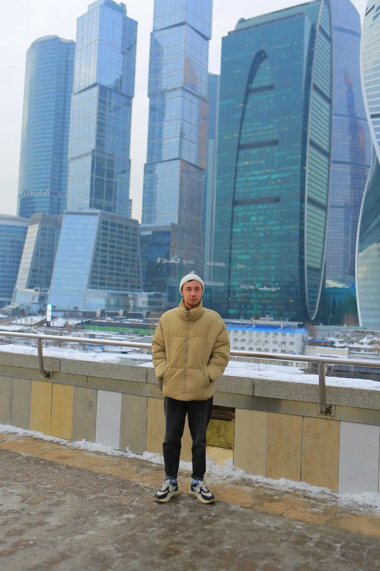  ,   Artem, 23 ,   ,   