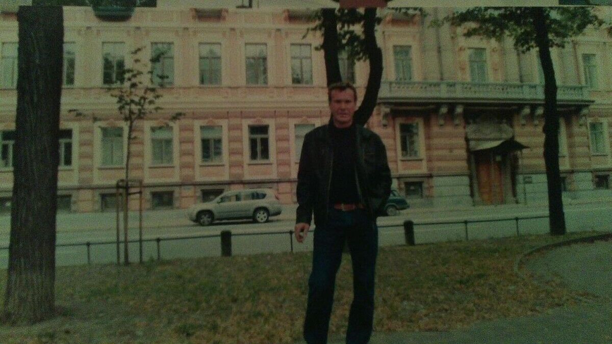  10198274  Alexander, 52 ,    