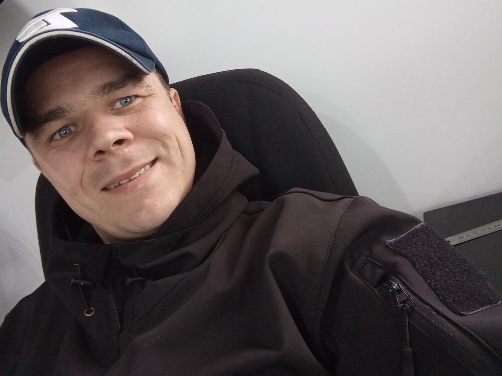  38069524  Dmitriy, 32 ,    