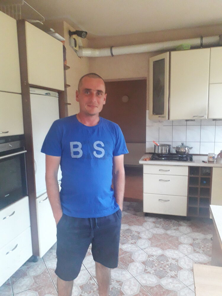  16346884  Denis, 37 ,    
