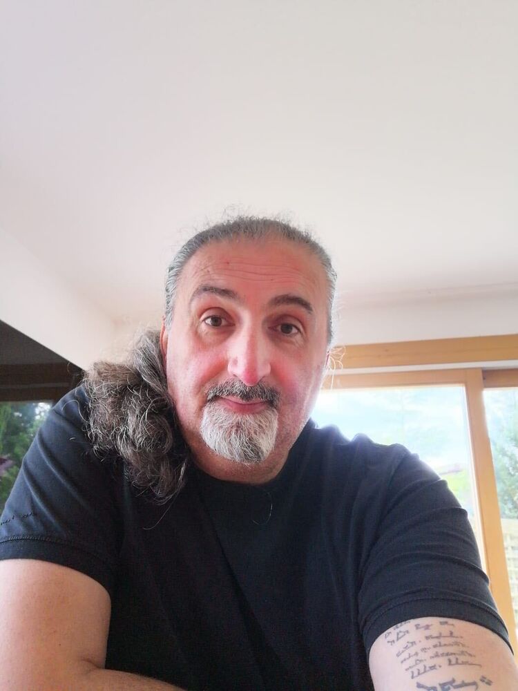  28426074  Roger Miller, 54 ,    Abbots Langley
