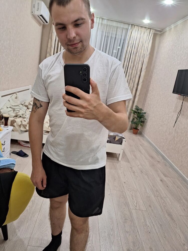  36720634  , 26 ,    