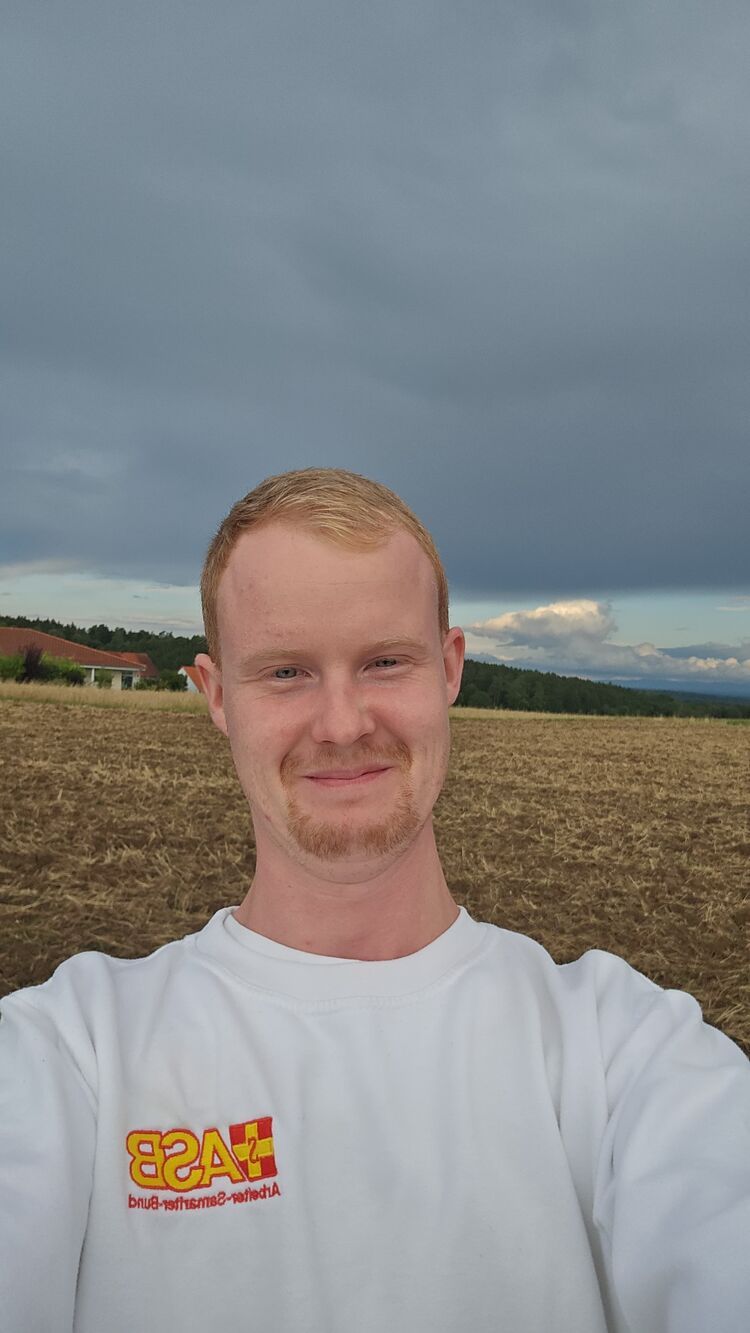  53045824  Konig Konrad, 36 ,    