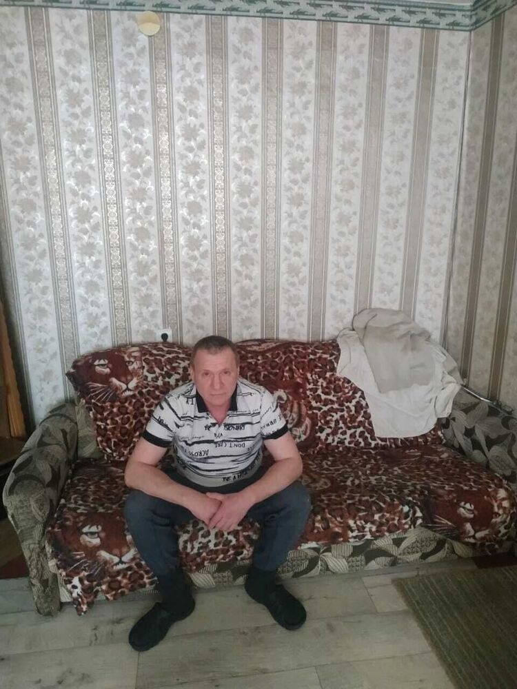  42878264  , 52 ,    