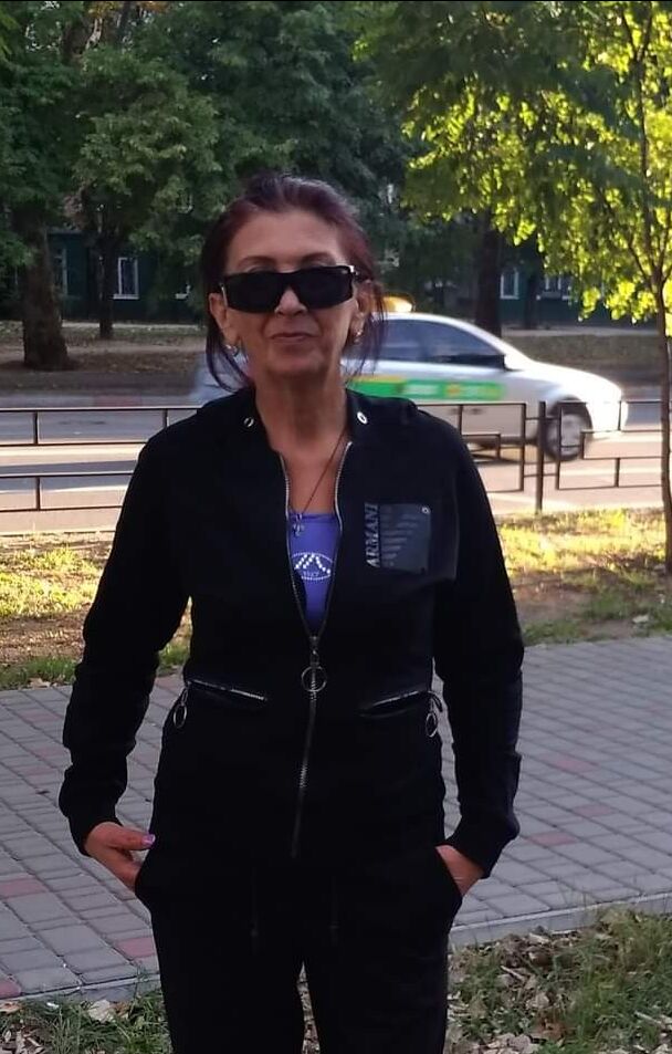  38203084  Nina, 58 ,    