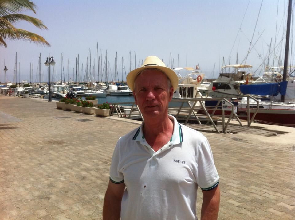  24688044  Michael, 55 ,    Kleinwarasdorf