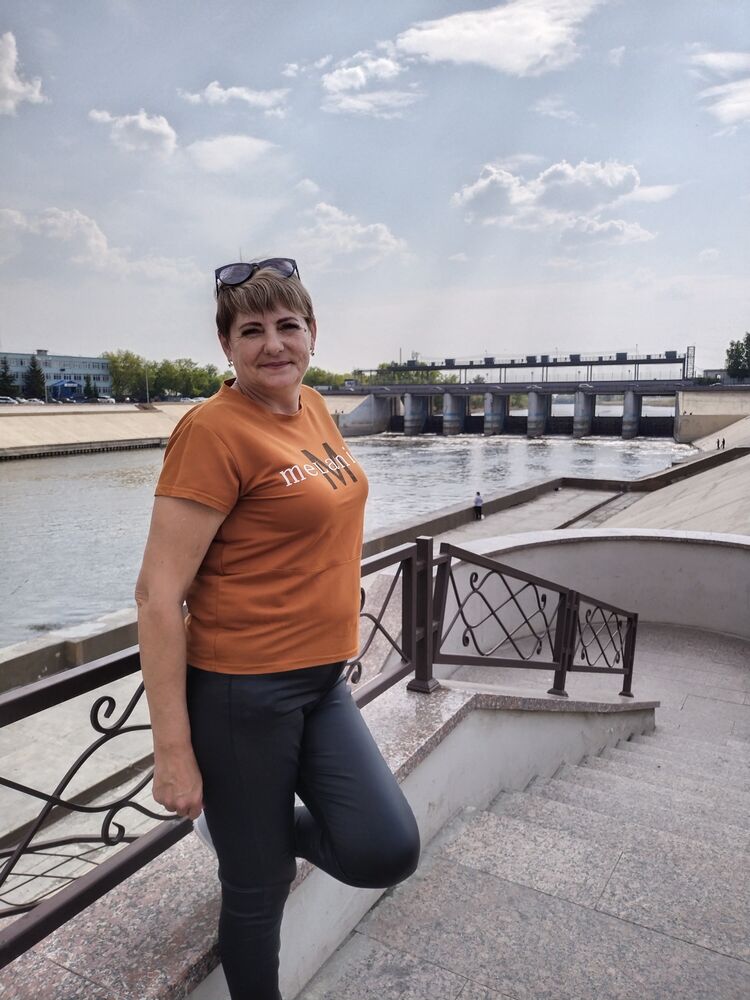  36081904  Irina, 44 ,    