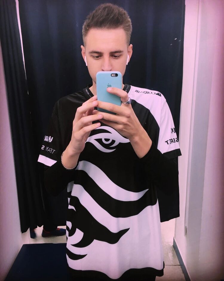 ���������� �����, ���� ����� ����, 25 ���, ������������ 