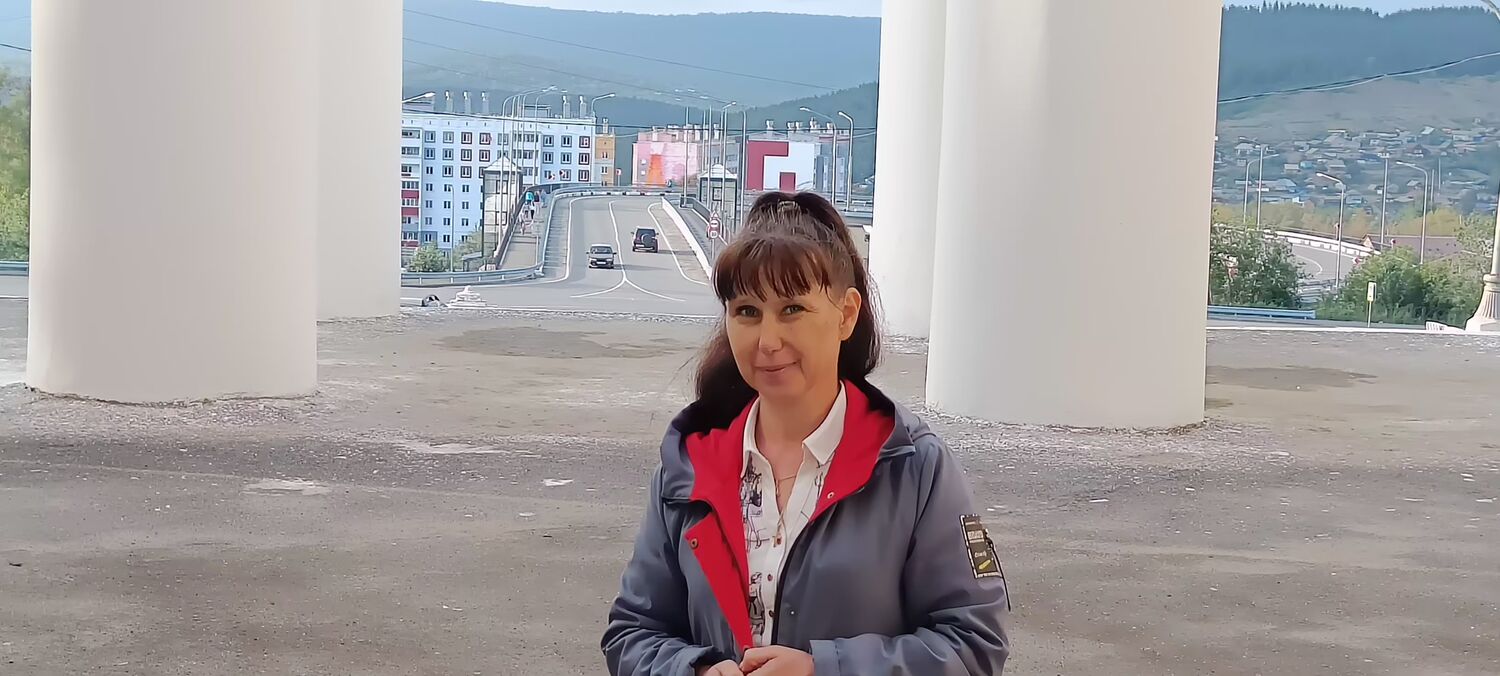  52913904  Elena, 48 ,    