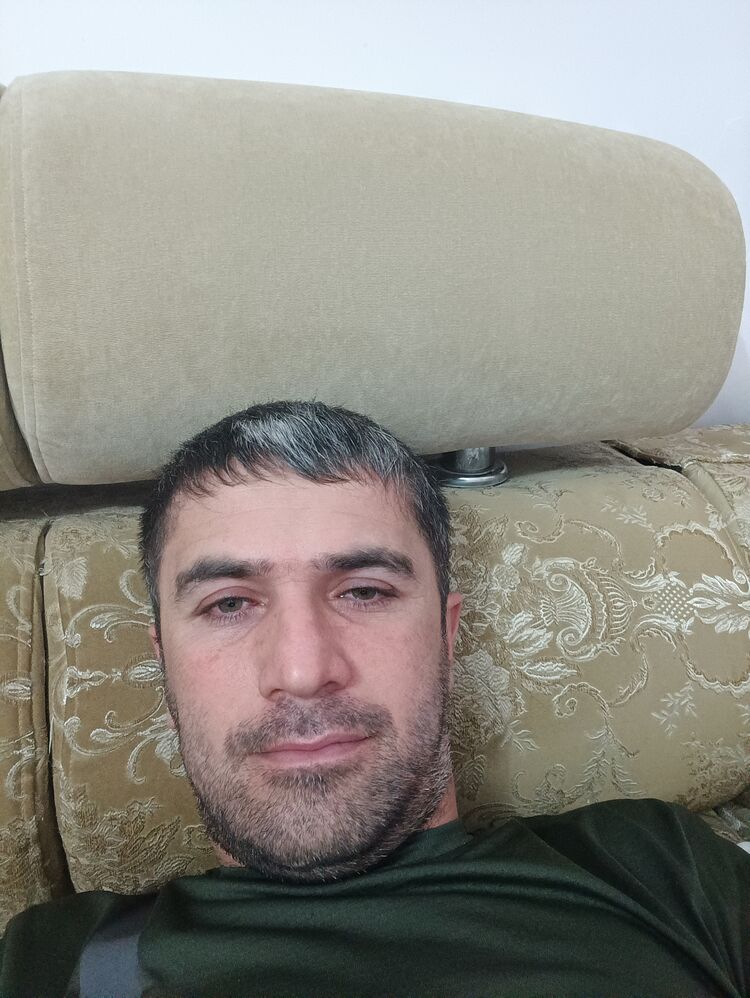  32310984  , 39 ,    