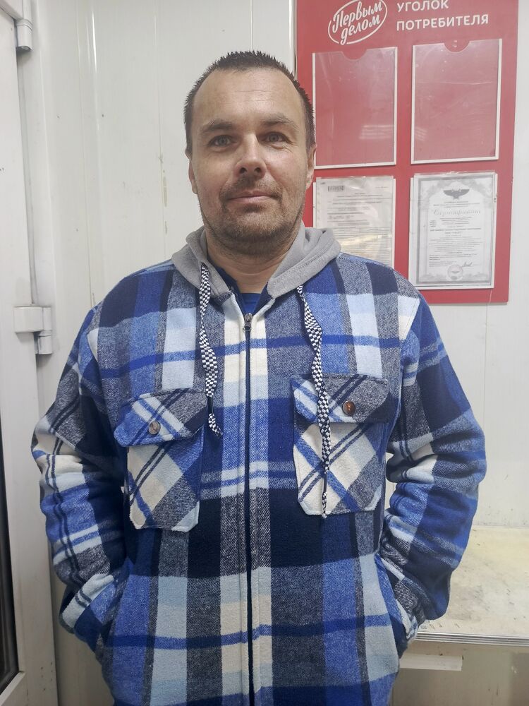  51176674  Sergey, 46 ,    