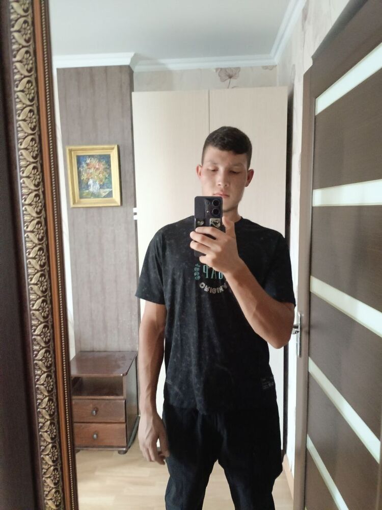  46622924  , 25 ,    