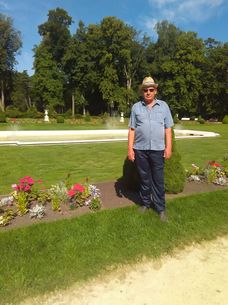  41156094  Vladimir, 68 ,    
