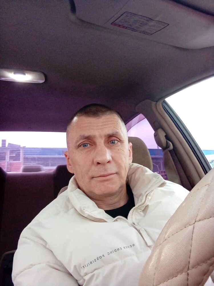  44560764  , 47 ,    